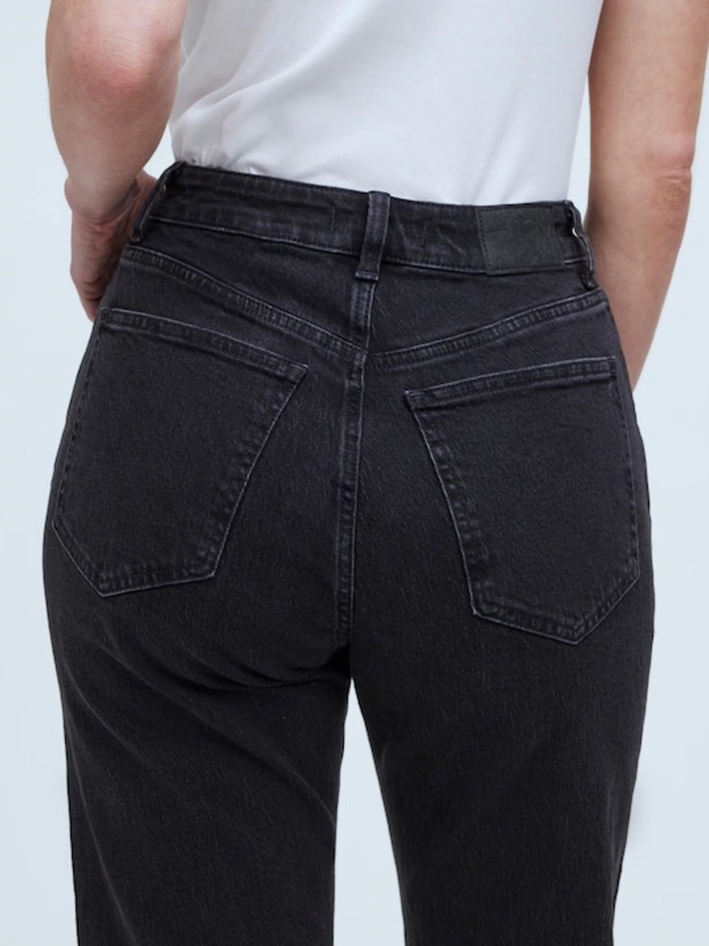 Madewell Curvy 90s Straight Leg Jeans in Belmere wash - Picture 5 of 10